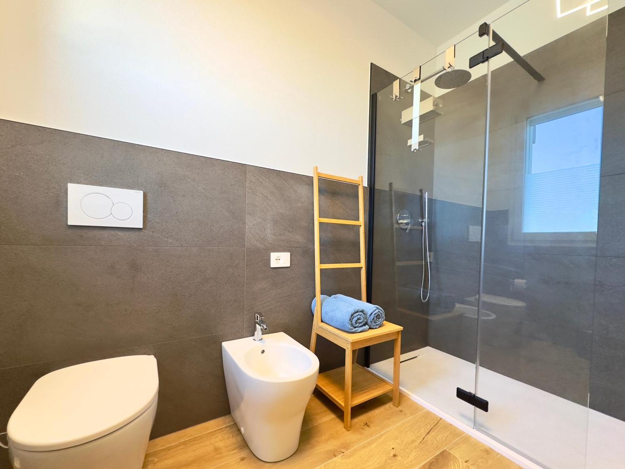 Apartment 20 Min Modern With Terrace *